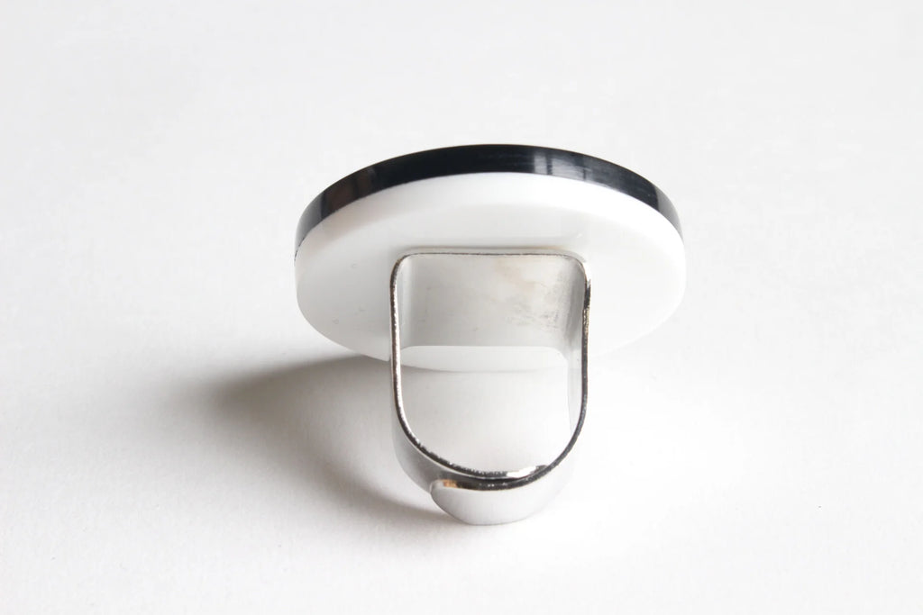 Trijn sieraden - Ring Acrylaat (#R23-103) - Black/white
