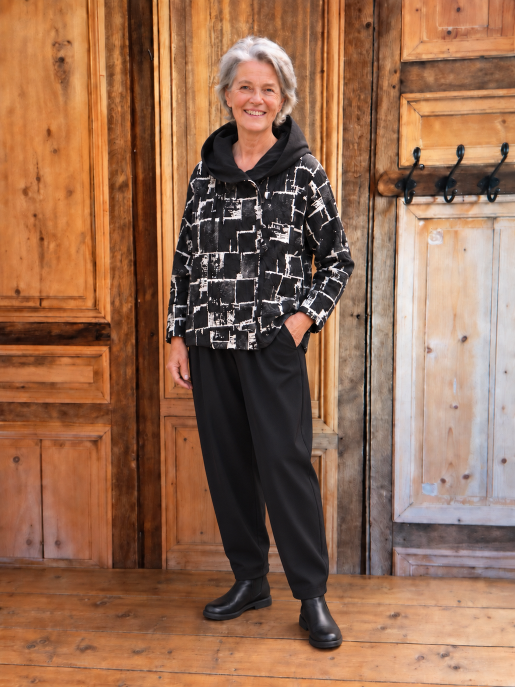 Sinne -Jasje - Black/white